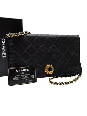 Chanel Quilted Lambskin Circle Logo Chain Shoulder Bag